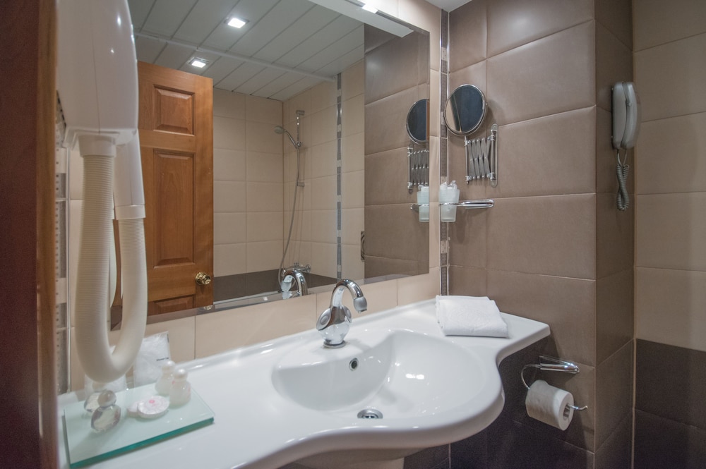 Hotel Burgas 8/35