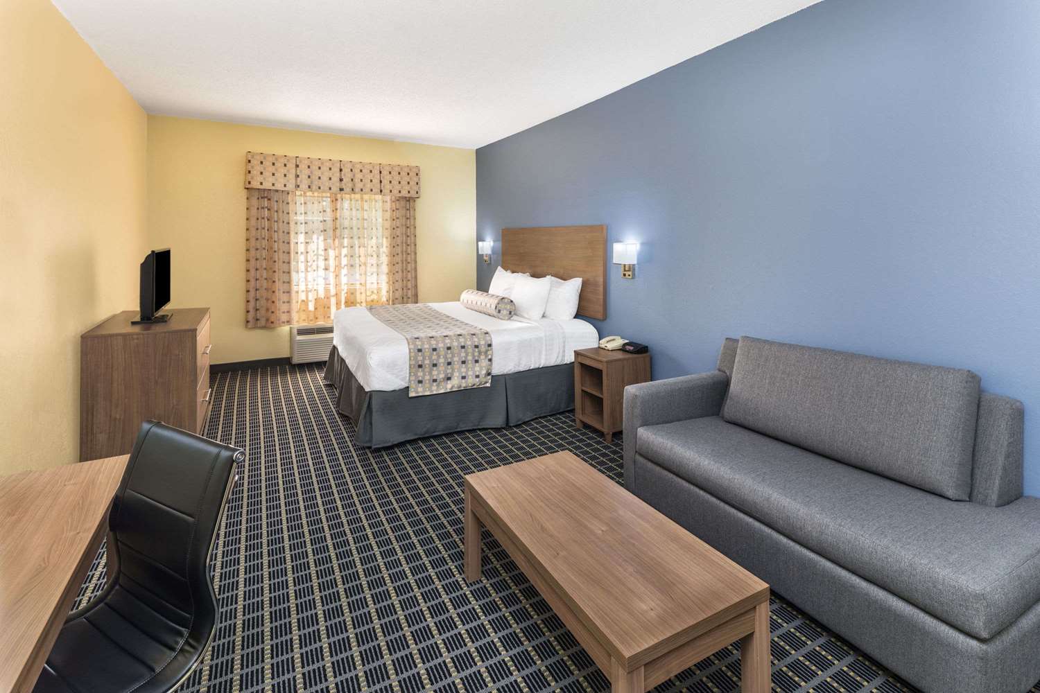 Days Inn Suites By Wyndham Union City 21/30