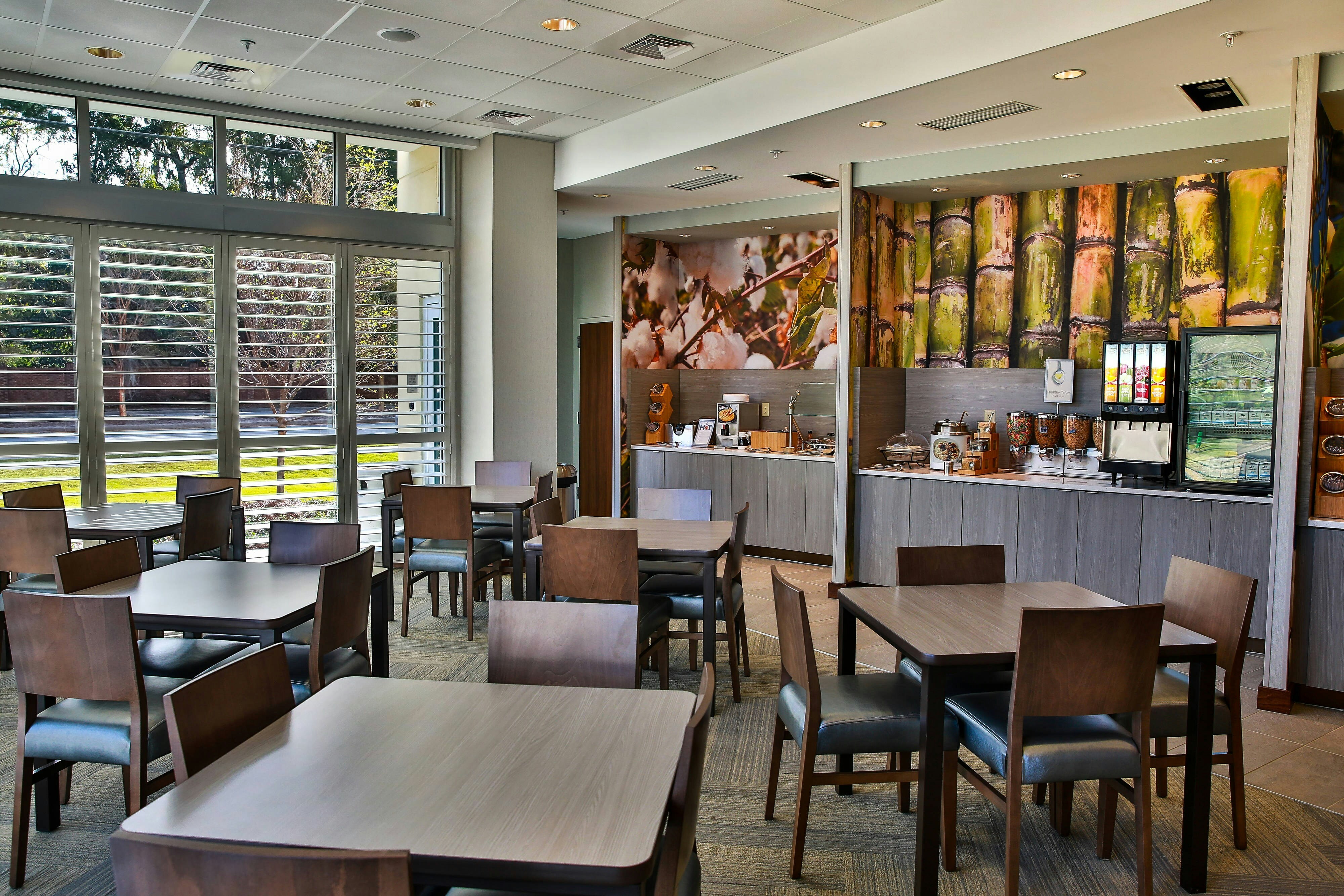 Fairfield Inn And Suites Savannah Midtown 10/13