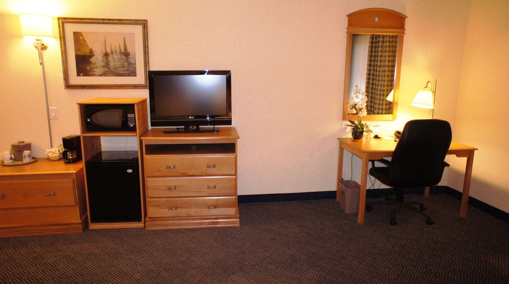 Hampton Inn Dallas-Rockwall 50/66