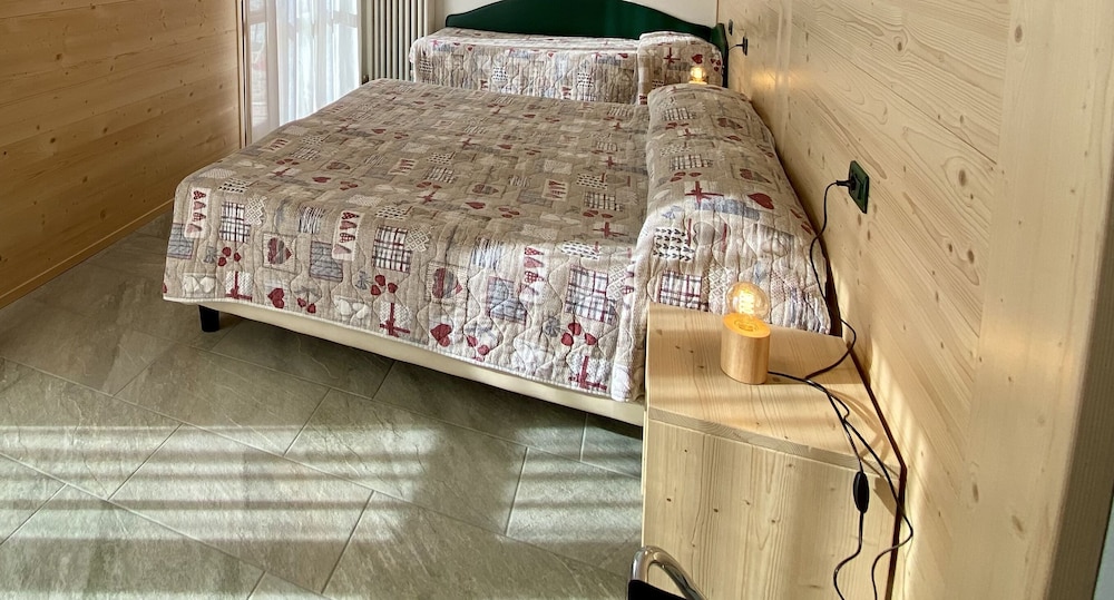Hotel Sciatori 35/44