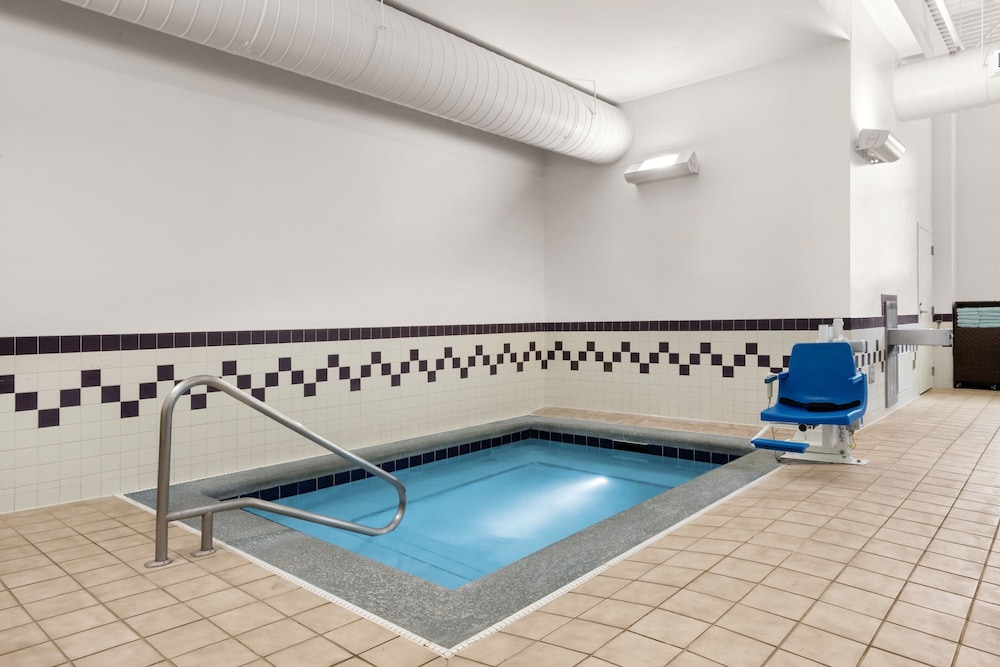 Springhill Suites By Marriott Fairbanks 21/48