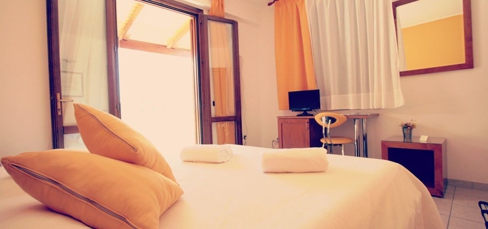 Iride Hotel 14/43