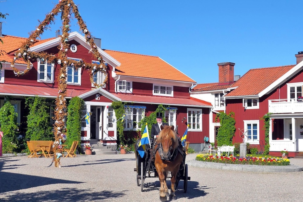 Hotell Jarvsobaden 2/50