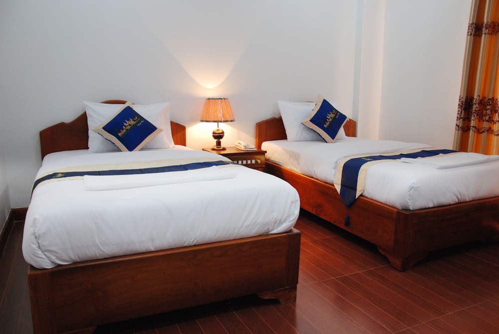 Emerald Bb Battambang Hotel 15/43