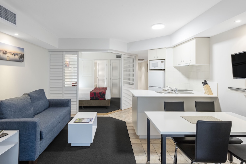 Ramada Resort by Wyndham Golden Beach 33/40