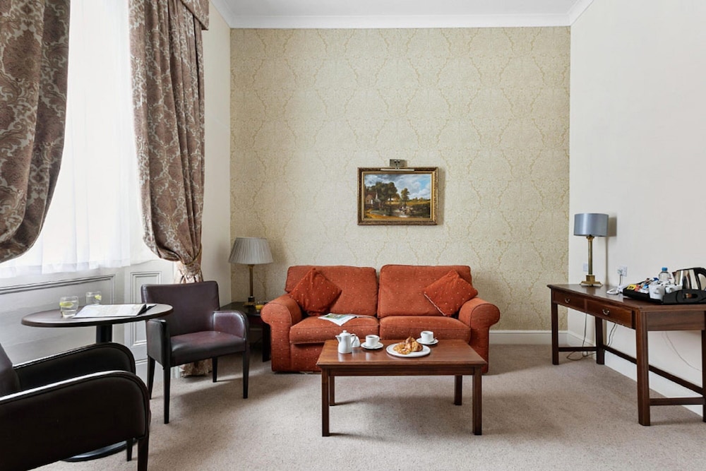 The Abbey Sands Hotel 44/60