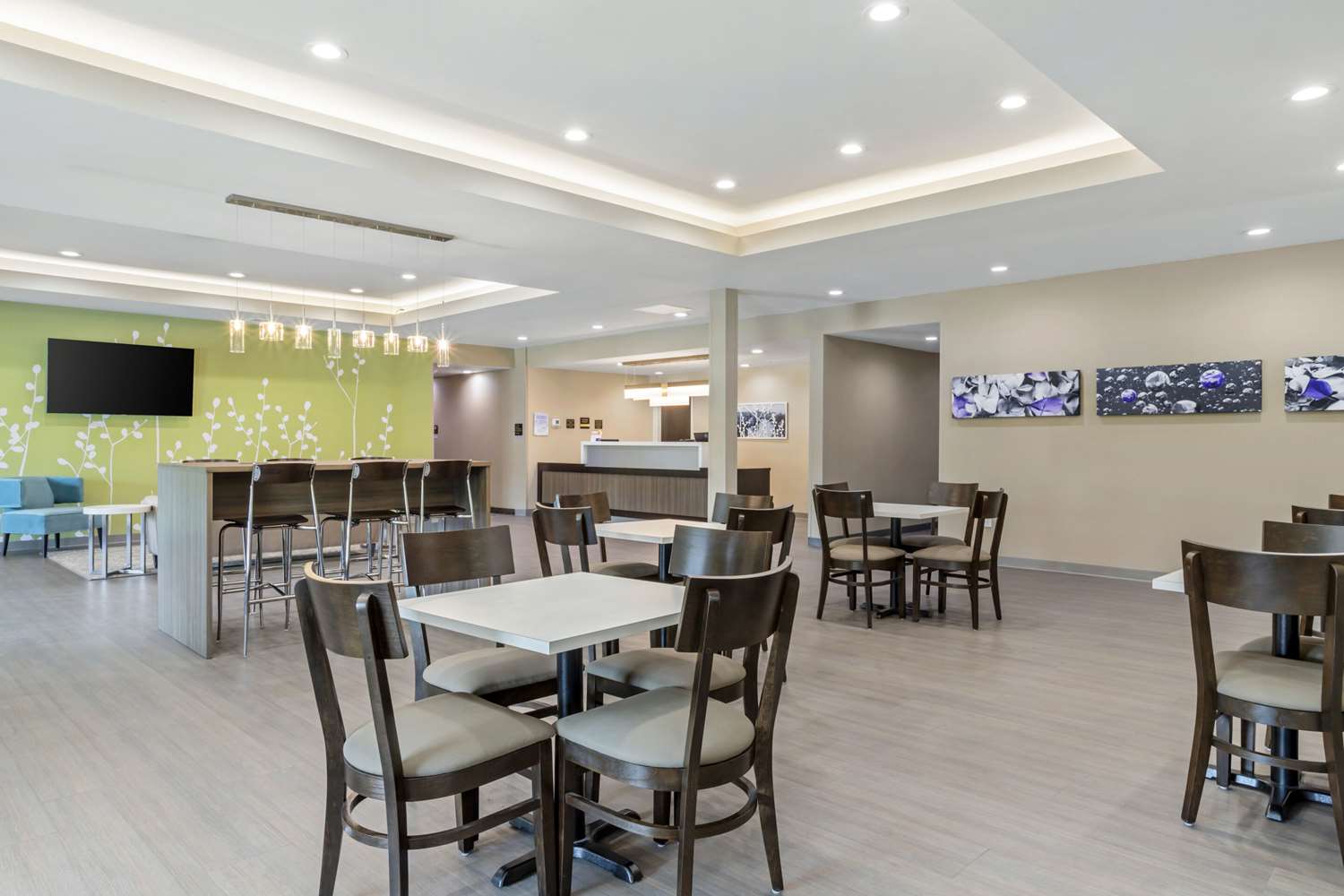 Sleep Inn & Suites Liberty TX 18/23