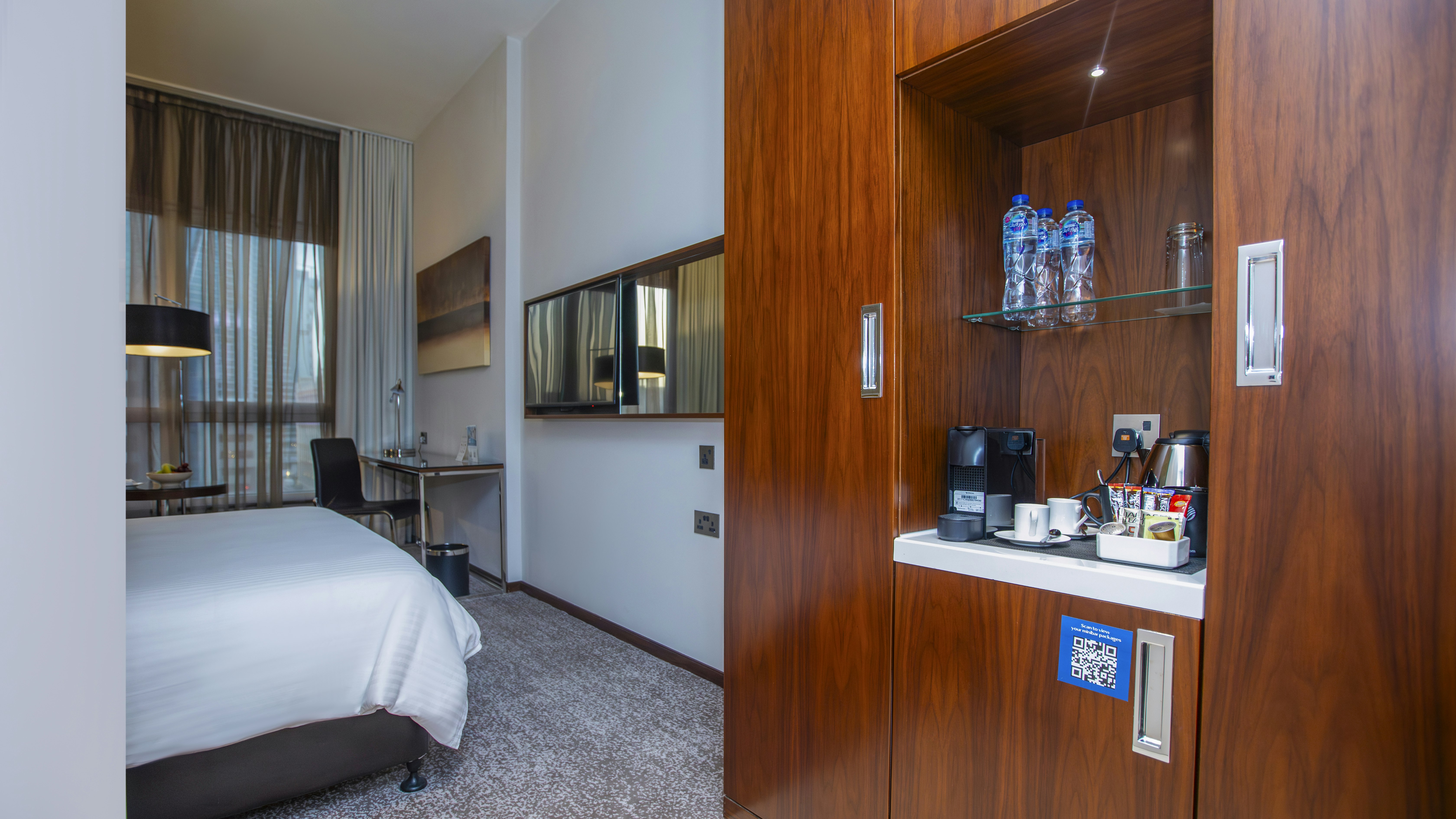 غرفة بسرير كوين في طابق مرتفع، سنترو عليا من روتانا(Centro Olaya By Rotana) 4/8