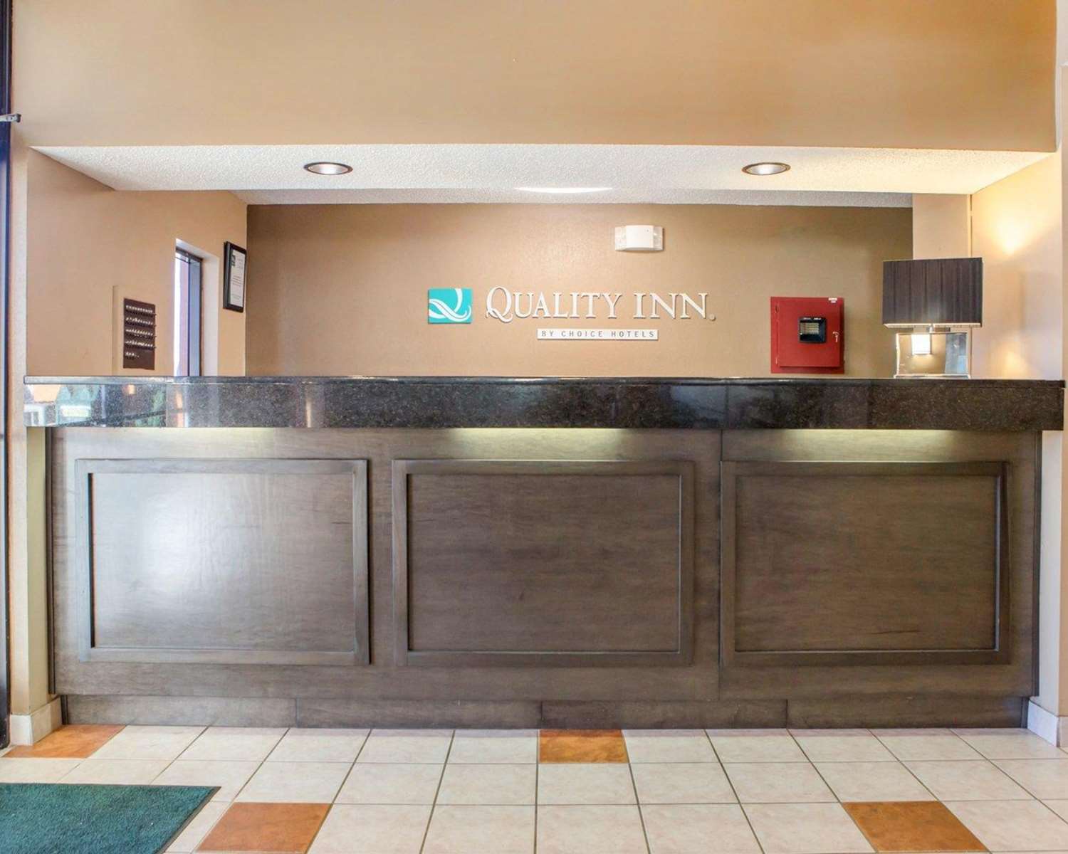 Quality Inn Downtown 8/24