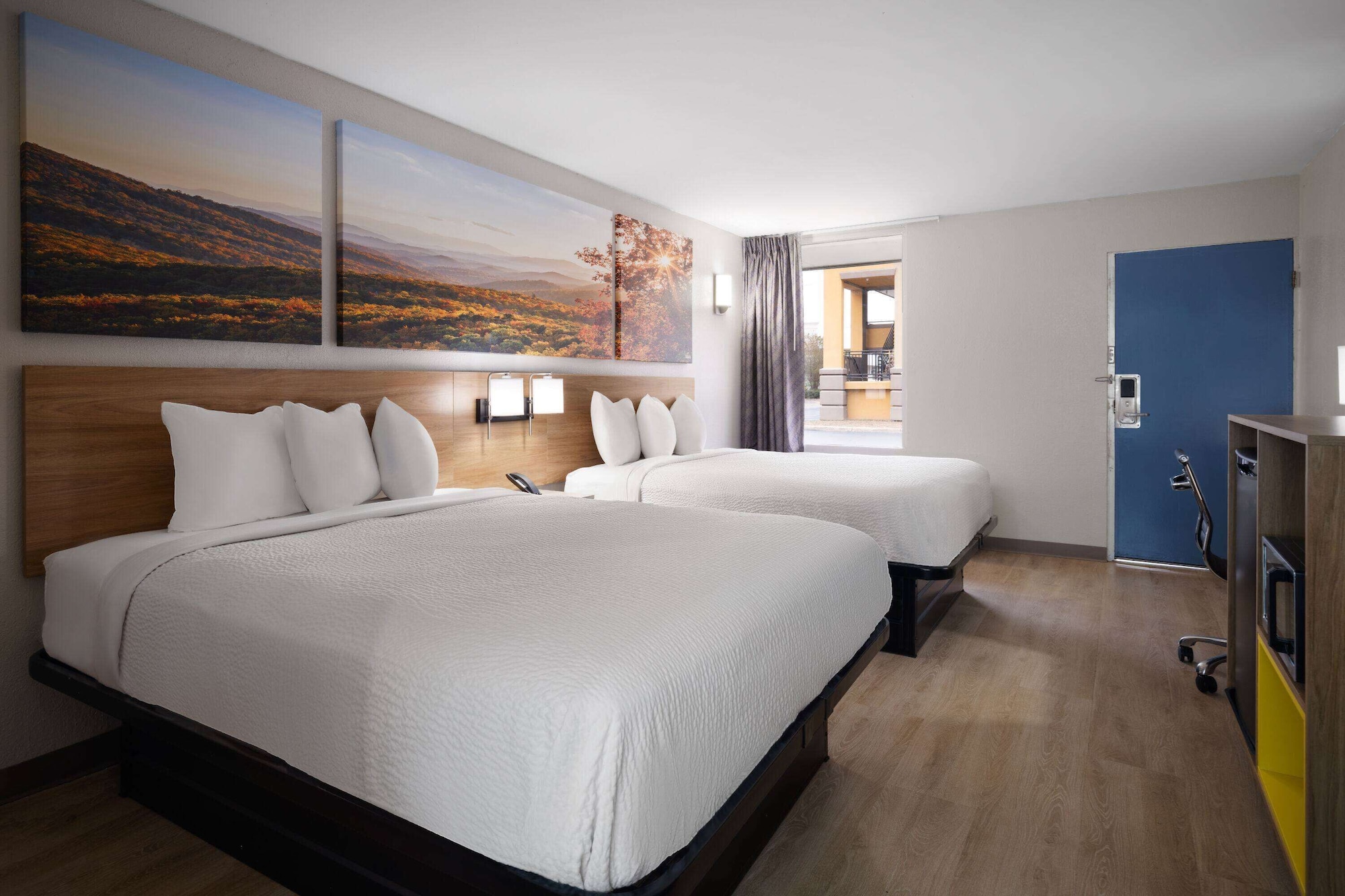 ROOM, 2 QUEEN BEDS