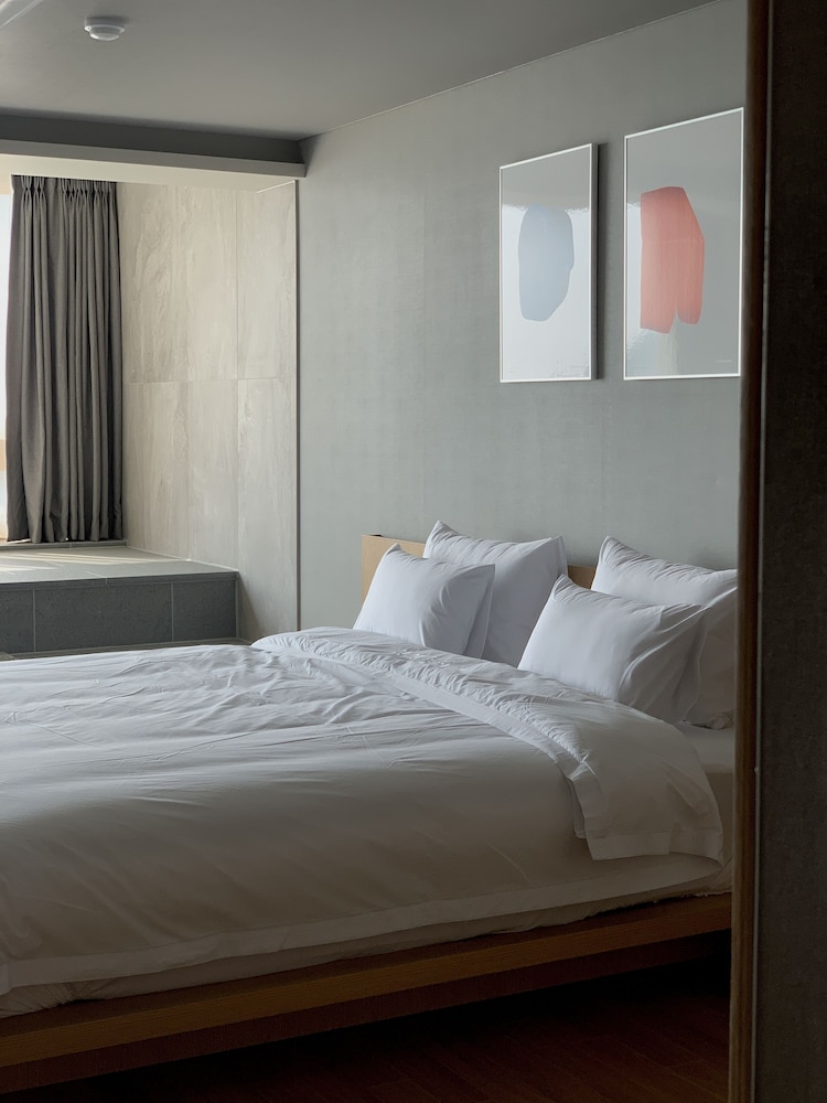 Tourist Hotel Sang Sang House 12/50