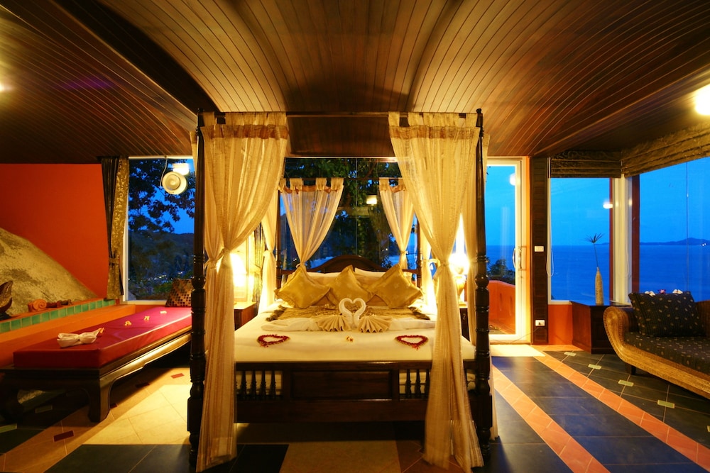 Sea Breeze Resort 50/68