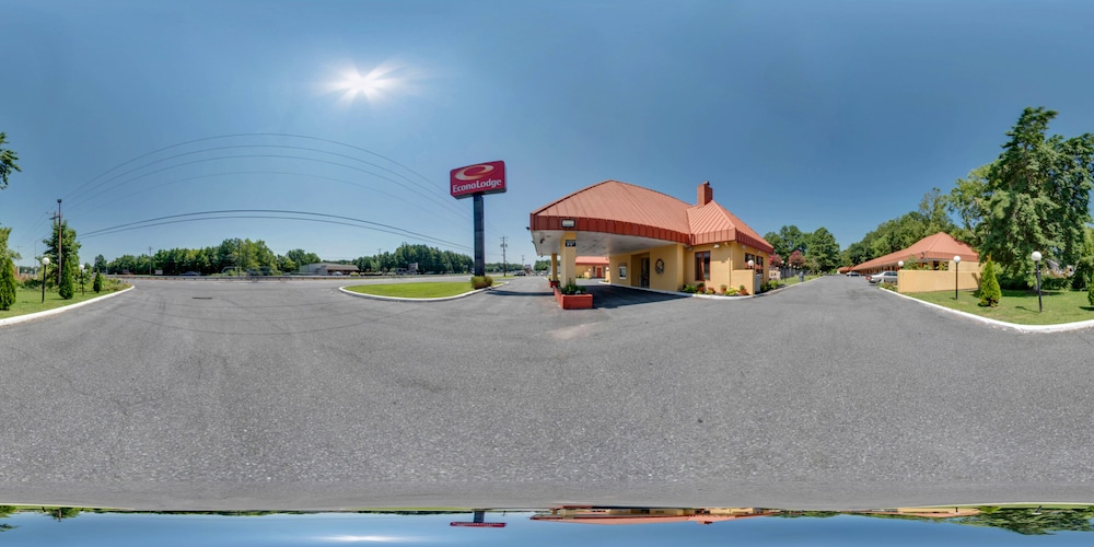 Econo Lodge Pocomoke City Hwy 13 5/23