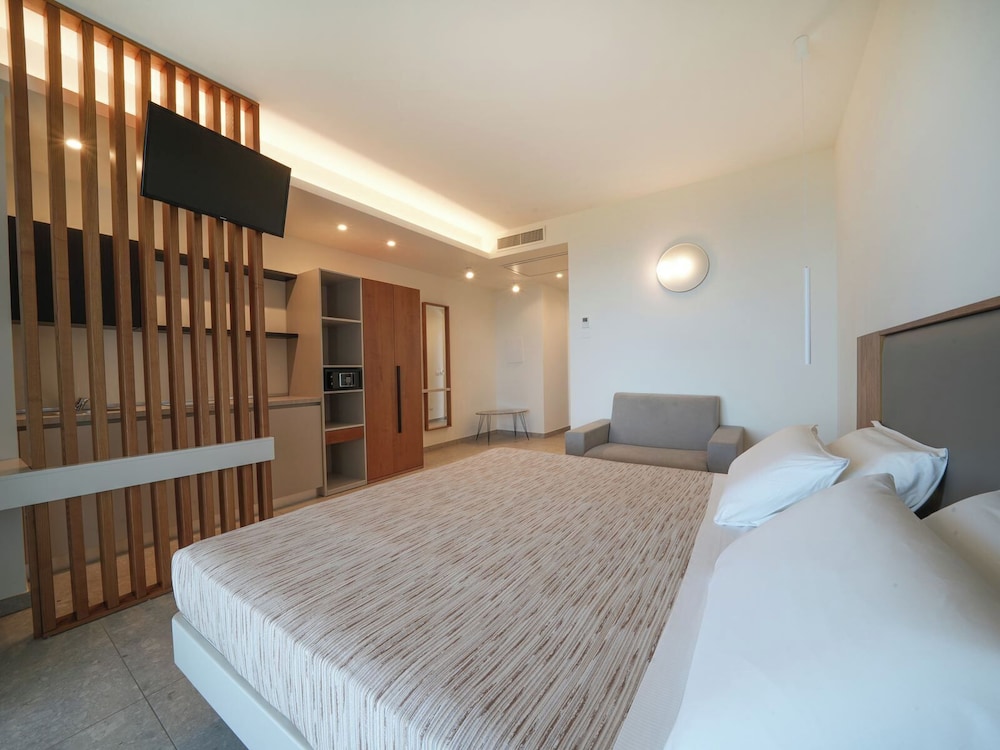 Luzia Agriresort 18/50