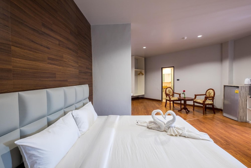Chanthaburi Center Hotel 12/40
