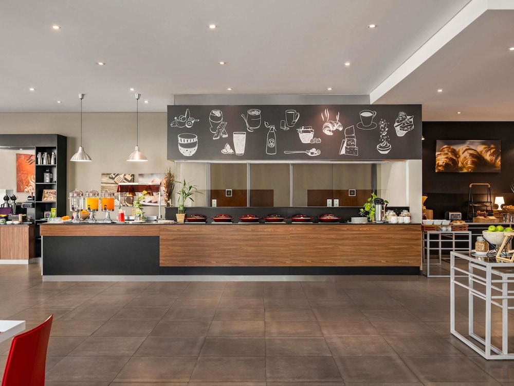 Ibis Seef Manama 8/69