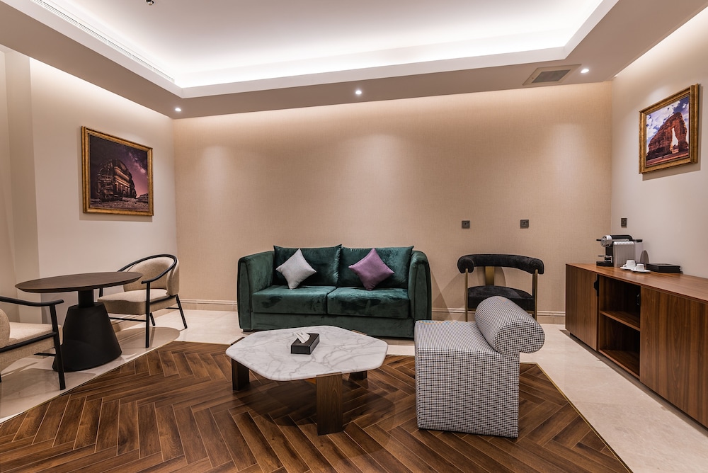 فندق تورا(Tura Residence Olaya) 48/61