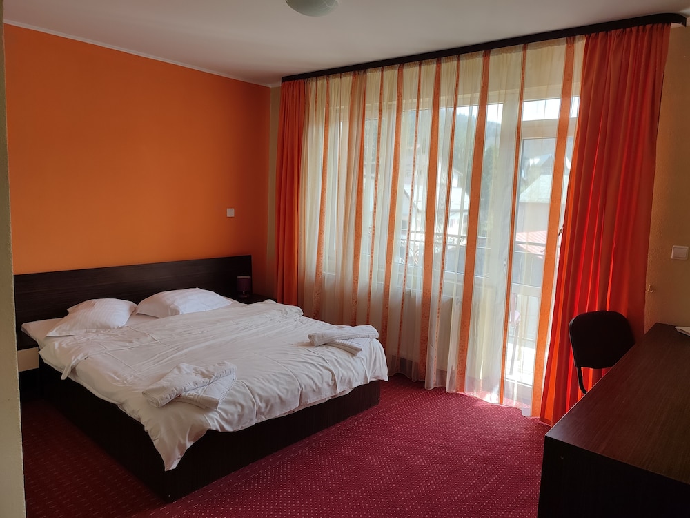 Hotel Iri 21/63