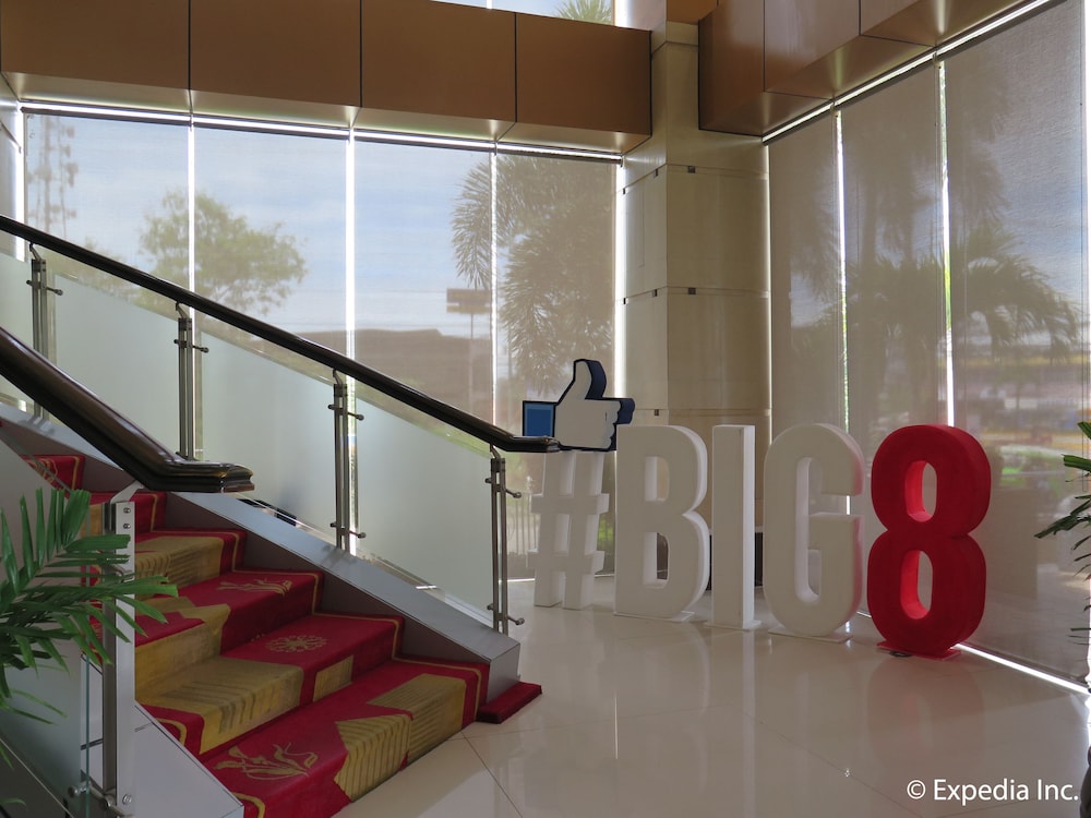 Big 8 Corporate Hotel 11/64
