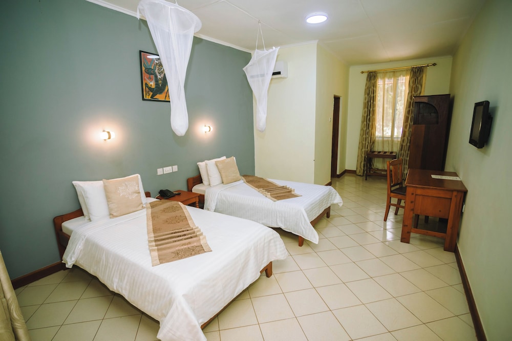 Keys Hotel Mbokomu Branch 9/50