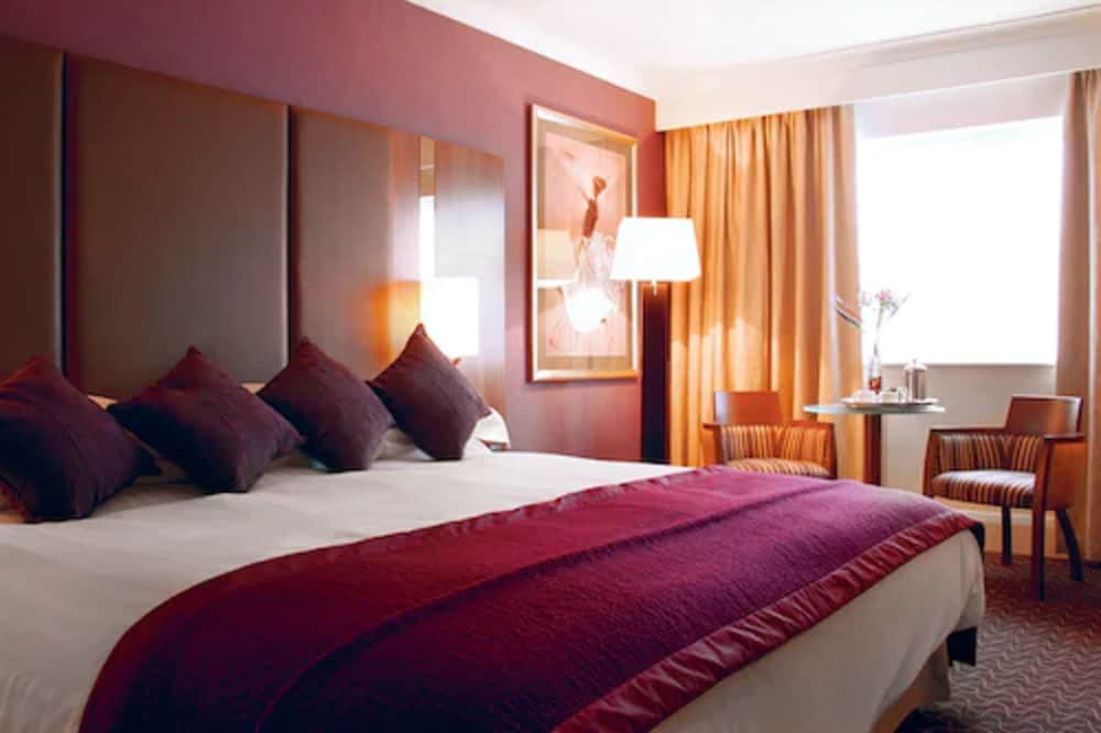 The Winchester Hotel And Spa 12/71