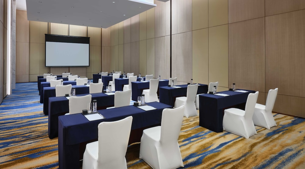 Intercontinental Chongqing Raffles City 58/70