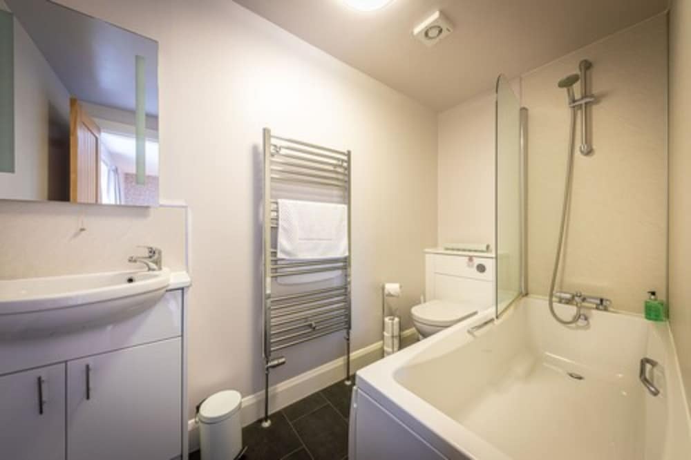 Uig Lodge Hotel 33/59