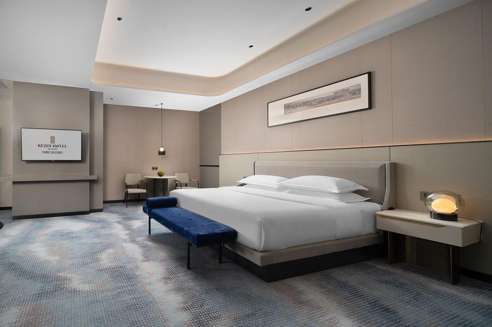 One City Rezen Hotel 6/46