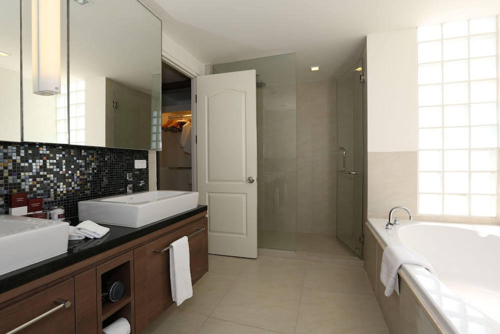 Bangna Pride Hotel & Residence 10/44