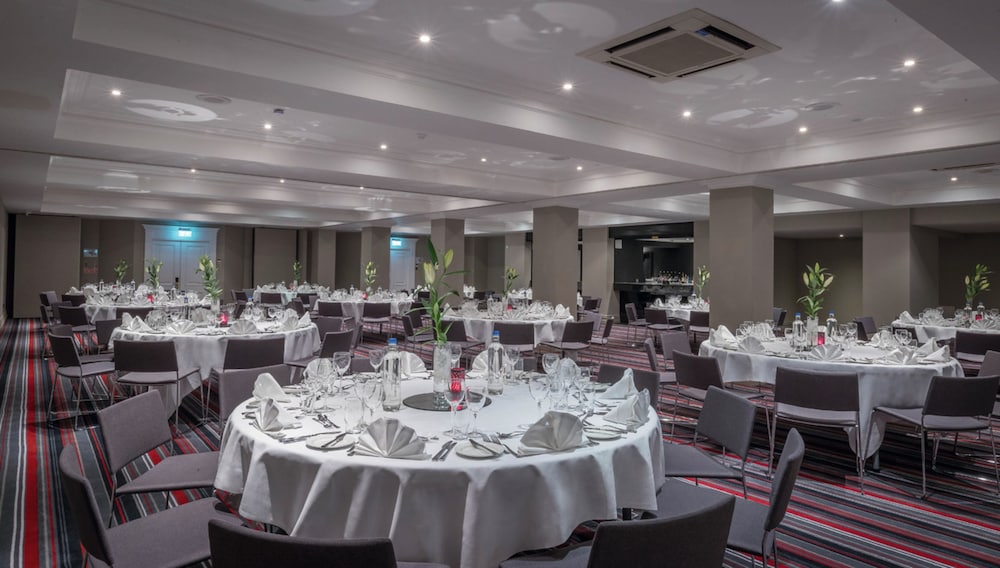 Hotel Riu Plaza The Gresham Dublin 58/73