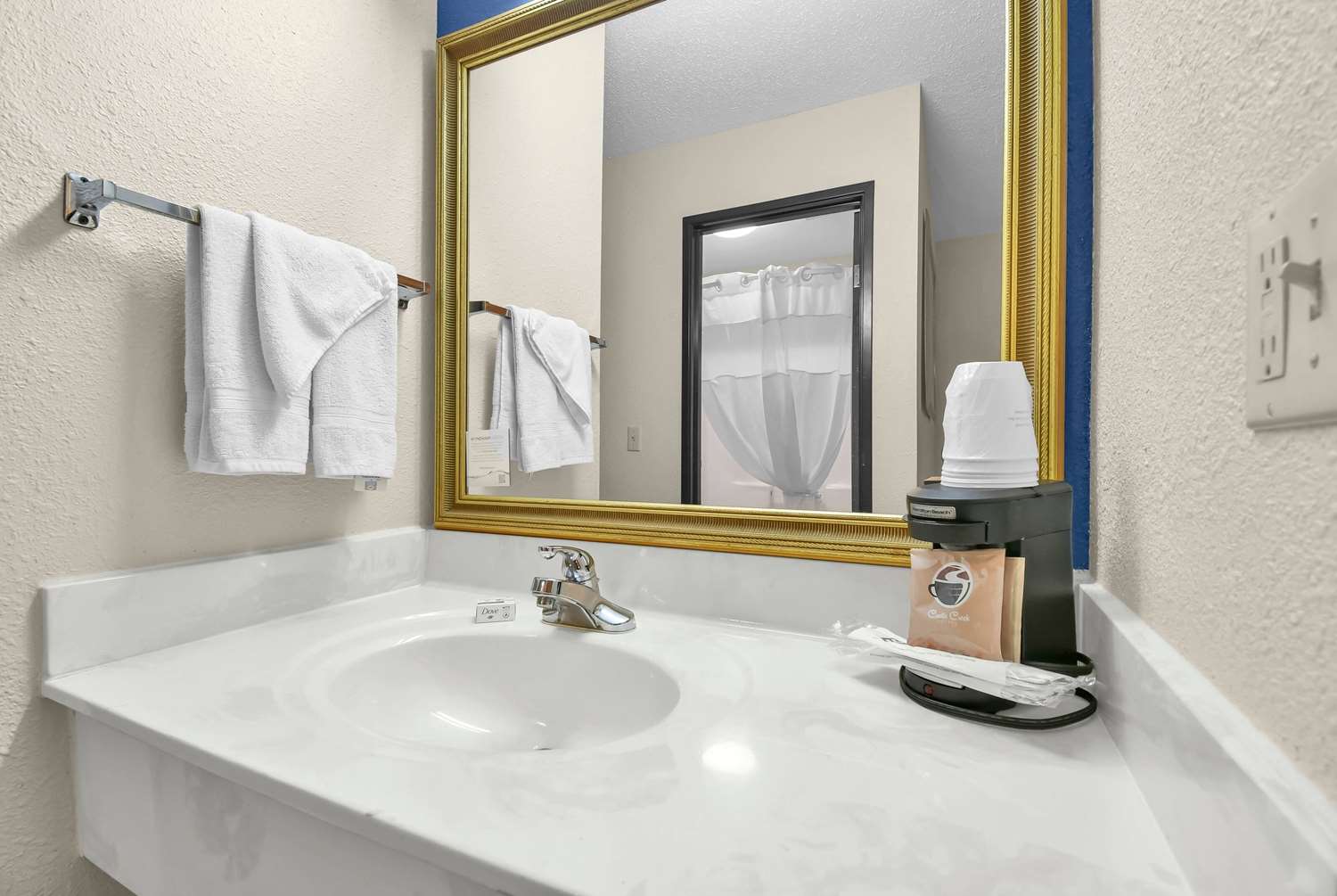 Baymont By Wyndham Zanesville 26/29