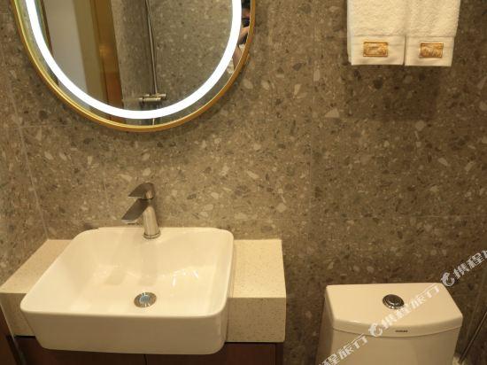 Chonpines Hotel (Beijing Wangfujing Nanluoguxiang Store) 30/33