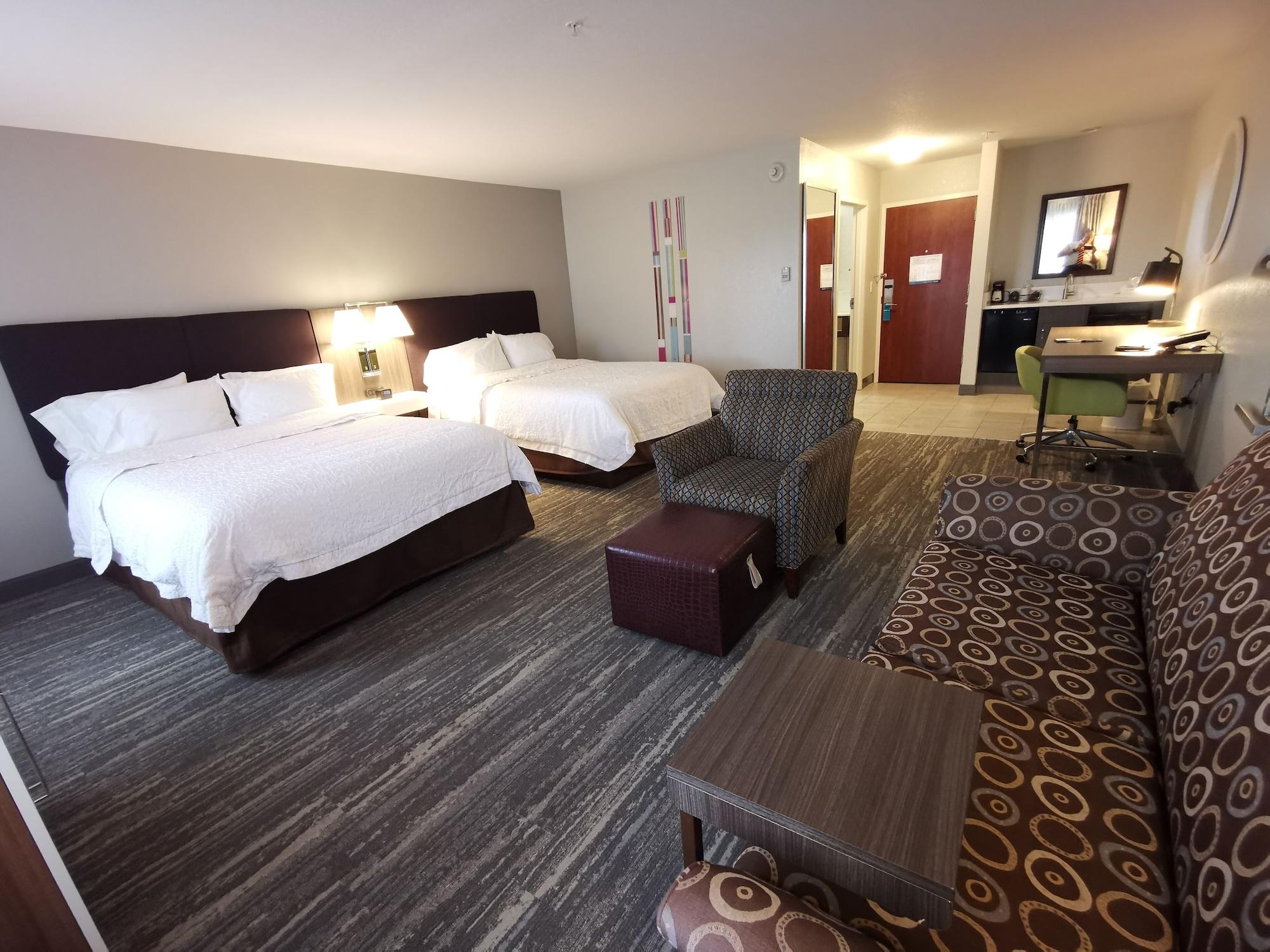 Suite, Multiple Beds, Accessible