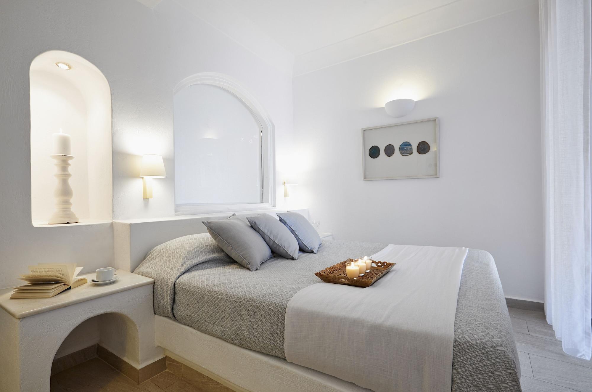 Premium, Studio, Suite, Caldera and Sea View