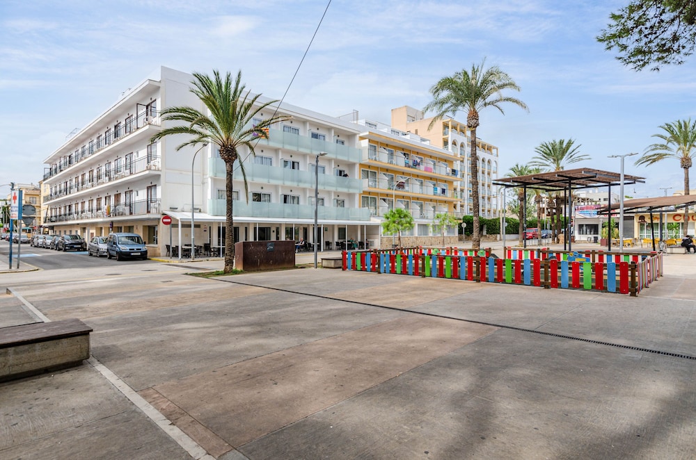 Hotel Gami Adults Only 45/53