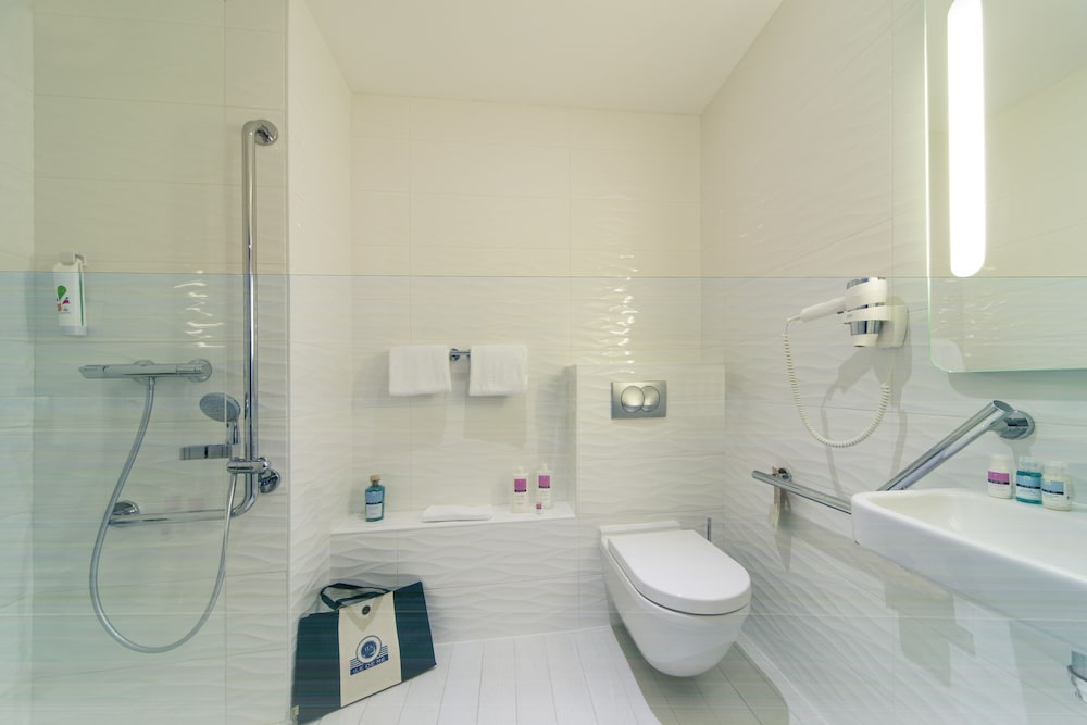 Ibis Styles La Rochelle Centre 48/49