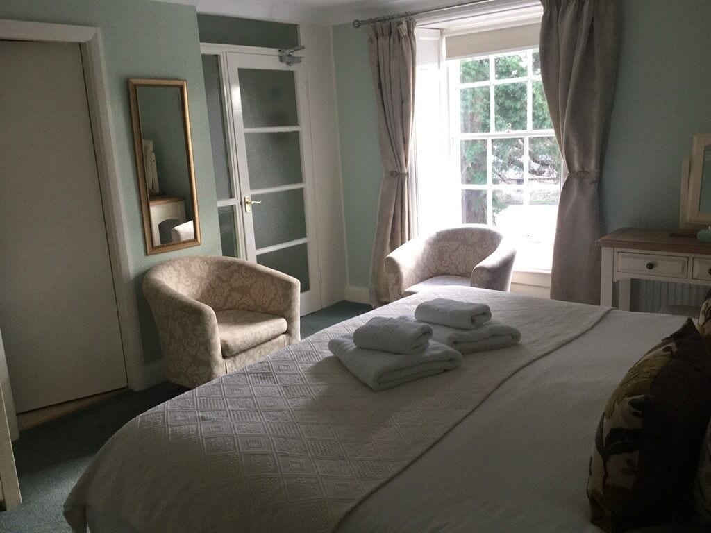 STANDARD, DOUBLE OR TWIN BED