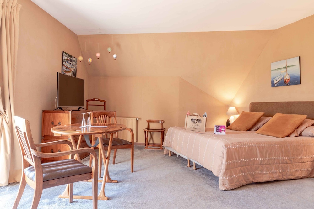 Hotel Le Manoir de La Poterie And Spa 49/72