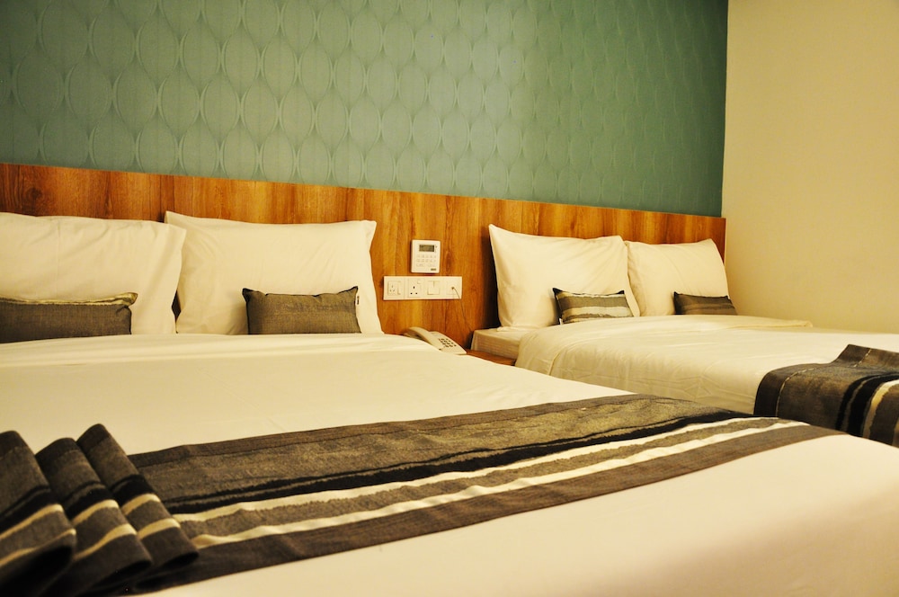 Valya Hotel 13/55