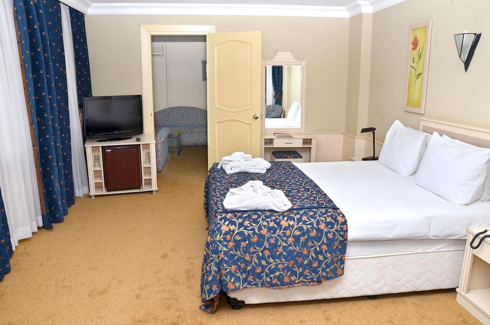 Berr Hotel 17/50