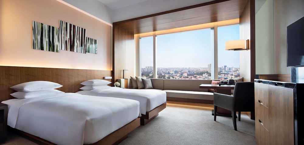 HYATT REGENCY CHANGCHUN 12/51