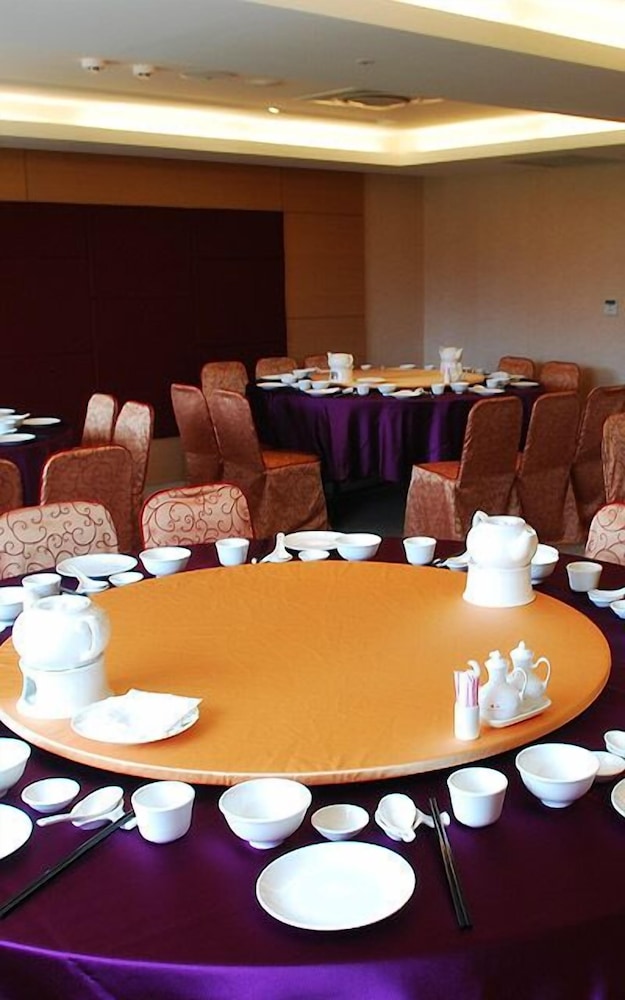 The Treasure Land Resort Hotel 20/23