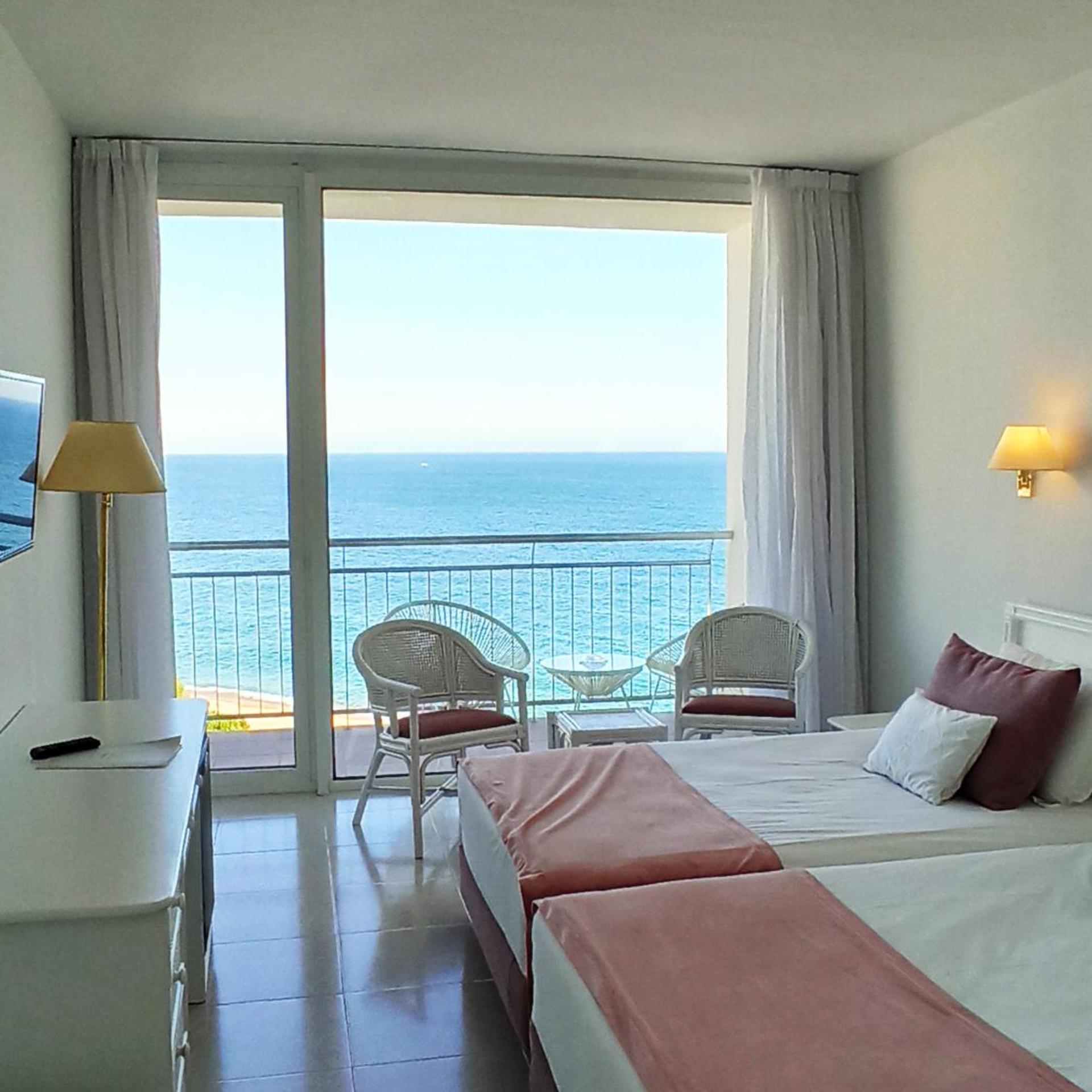 غرفة كلاسيكية عائلية بسرير فردي، Hotel Aromar 6/8