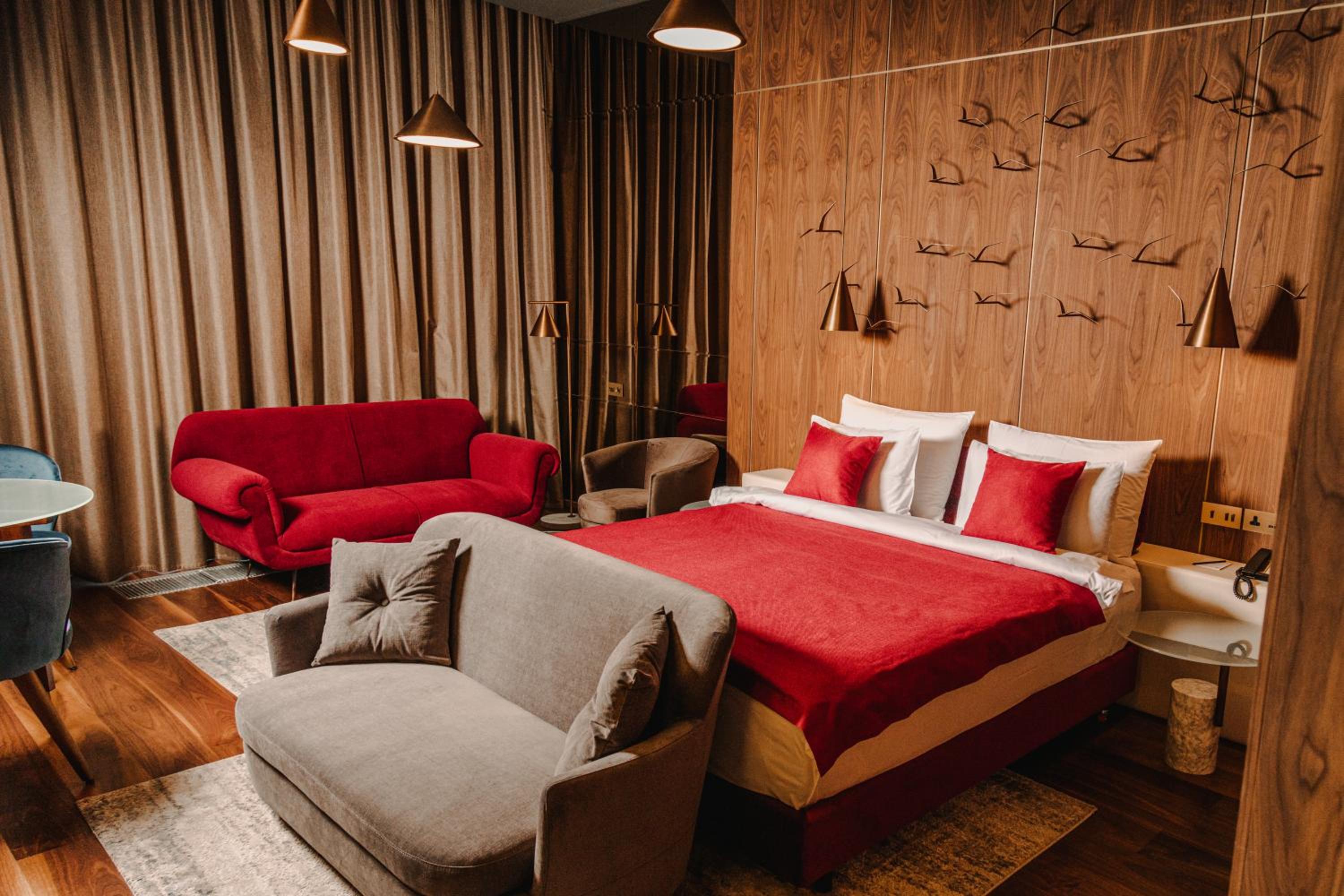 Junior Suite, King Bed