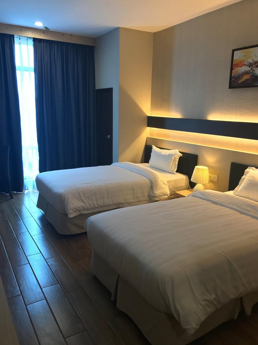 Silver Star Hotel 13/39