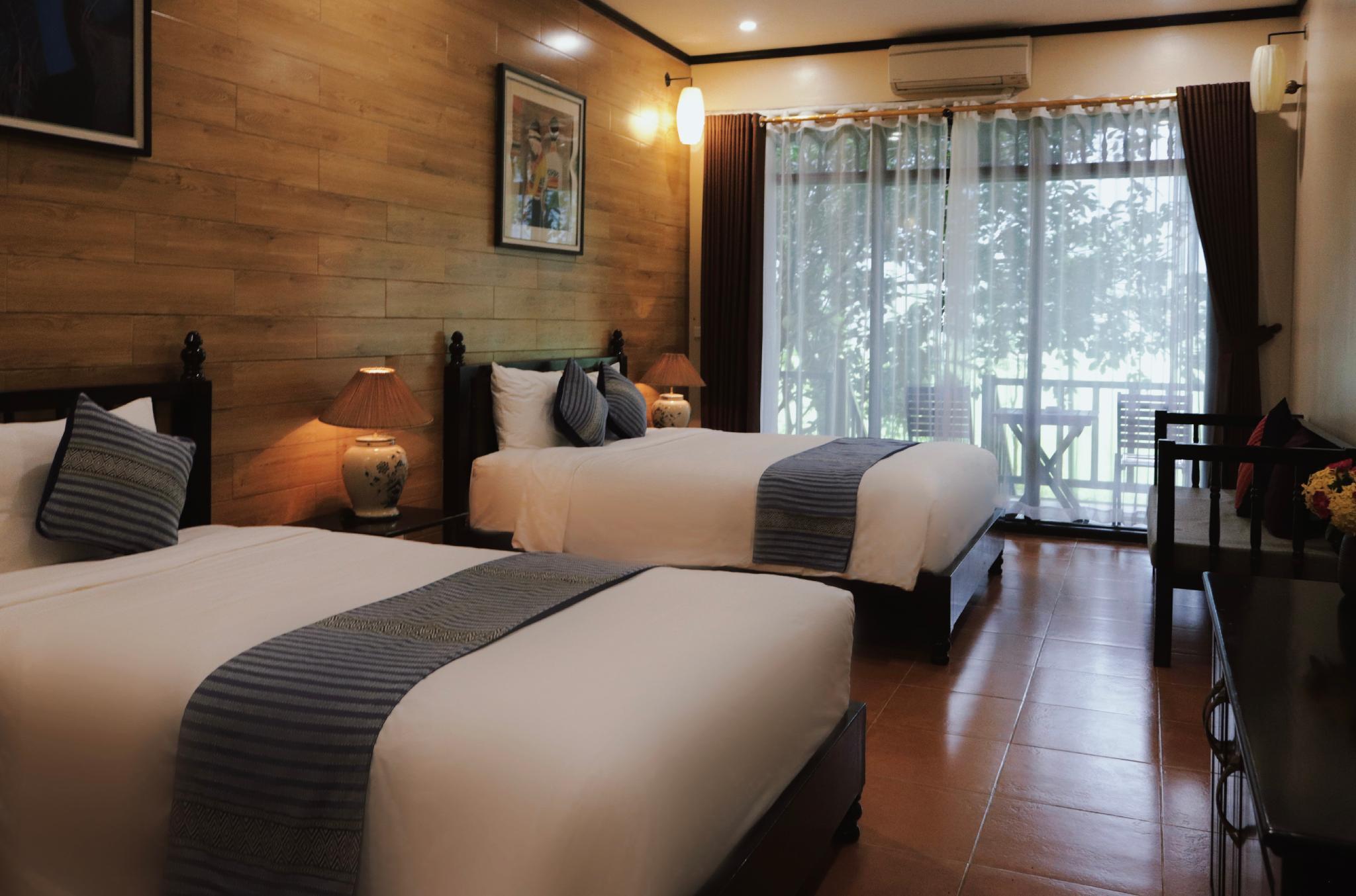Sols Bungalows 7/40