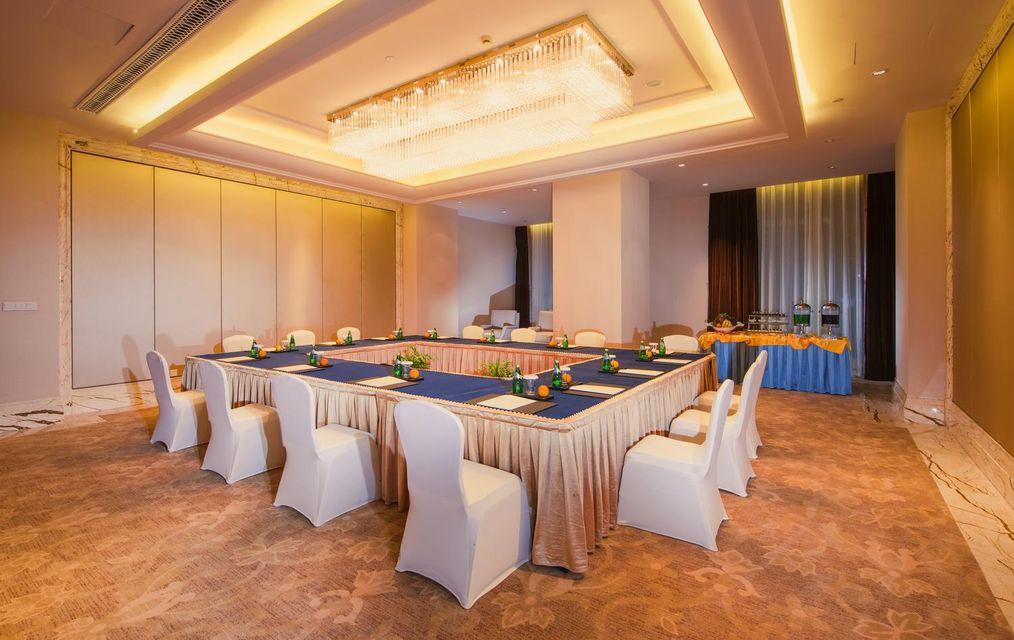 Grand New Century Hotel Shangyu 39/44