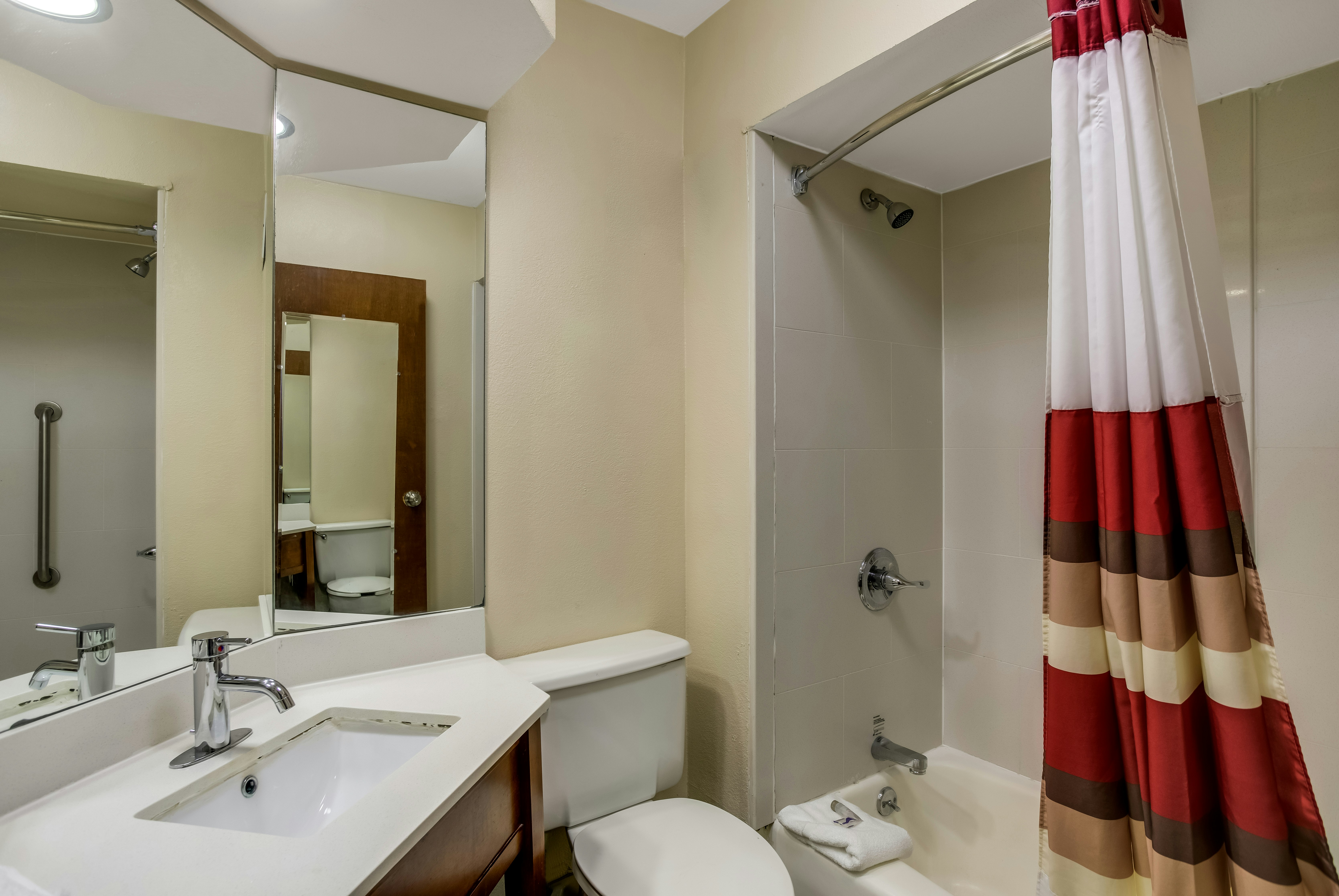 Red Roof Inn Nashville Music City 34/34