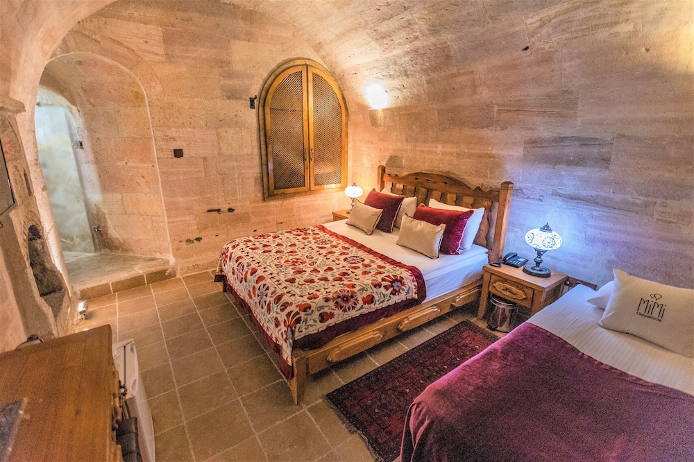 COMFORT, SUITE